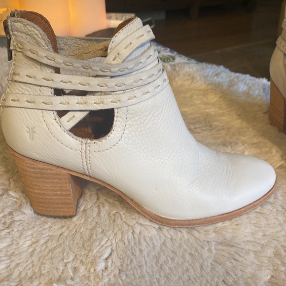Frye Naomi Pickstitch Bootie, White, 7.5 - Picture 9 of 9